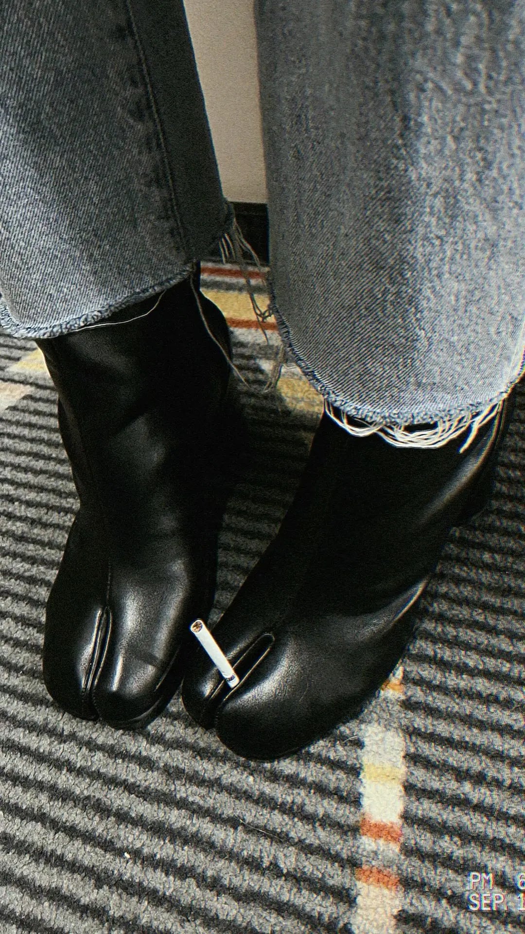 Luxurious Designer Leather Tabi Split-toe Boots